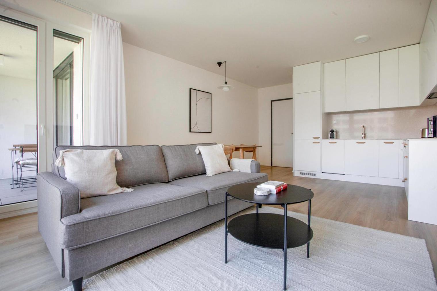Apartment Blueground 7 Furnished With Balcony Prg-1