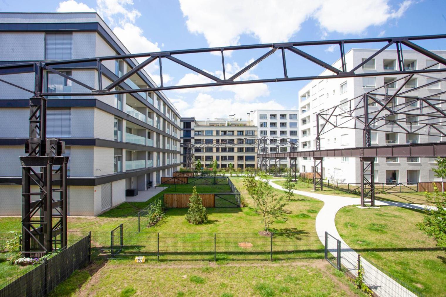 Blueground 7 Furnished With Balcony Prg-1 Prague